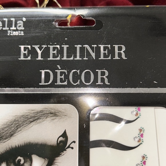 Easy Makeup 💄eye liner stickers - Picture 4 of 9